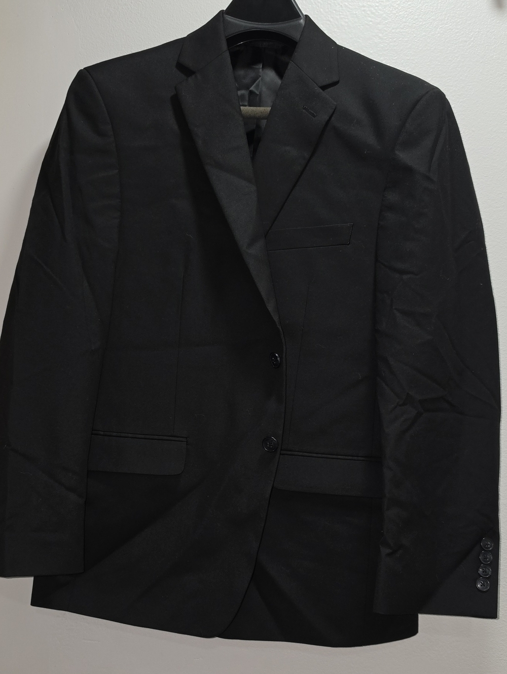 Van Heusen Men's Black Two-Button Suit Jacket